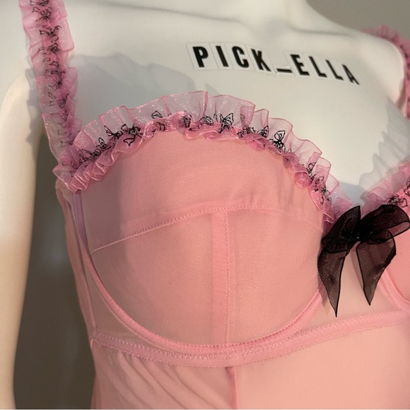 34D Vs Victoria’s Secret Sexy Little things Garter lingerie Slip top Pink ruffle - Picture 6 of 12